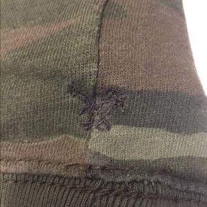 American Eagle Outfitters Sweaters - American Eagle camo sweatshirt American Eagle Outfitters Sweaters - American Eagle camo sweatshirt
